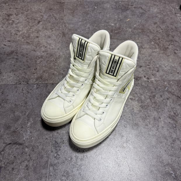 디올 스니커즈 35.5