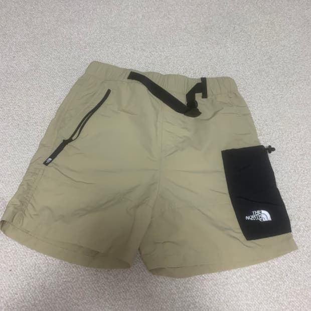 노스페이스 베이지 반바지 32