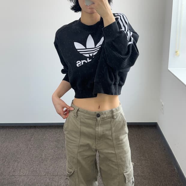 Adidas 아디다스 파이어버드 블랙 크롭 맨투맨
