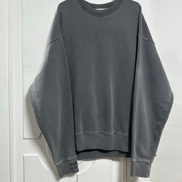 비이커 가먼트다잉 맨투맨