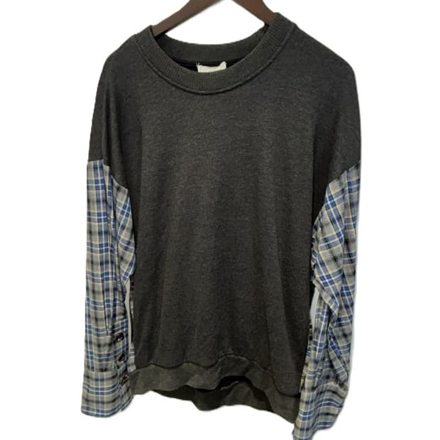 솔리드옴므 체크 배색 맨투맨