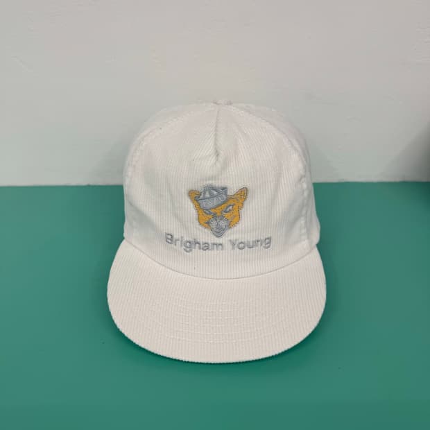 US 80-90s VTG NCAA BYU 코듀로이 트러커