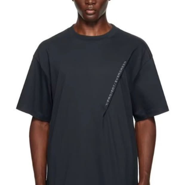 와이프로젝트 Black Pinched Logo T Shirt