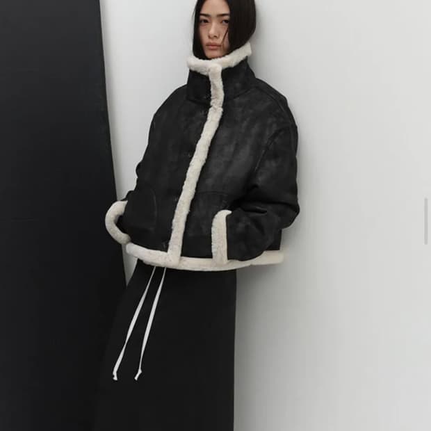 로우타이드 리버시블 무스탕