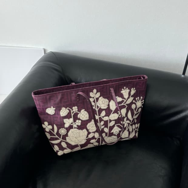FENDI vintage flower bag