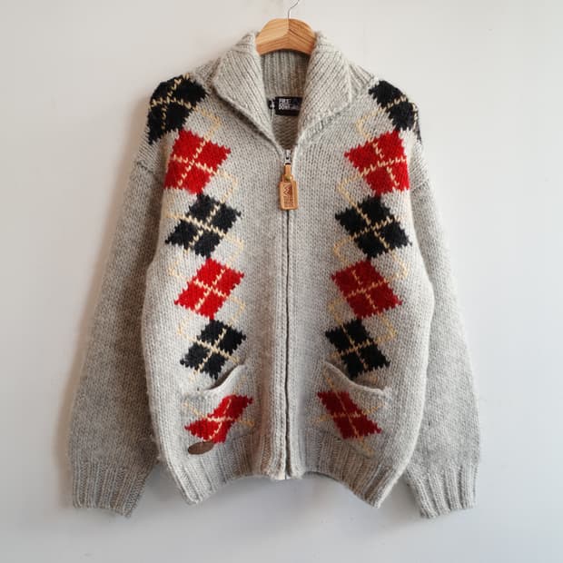 FIRST DOWN 퍼스트다운 아가일패턴 코위찬