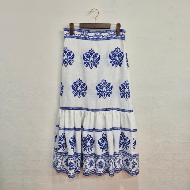ZARA 블루 자수 린넨 스커트
