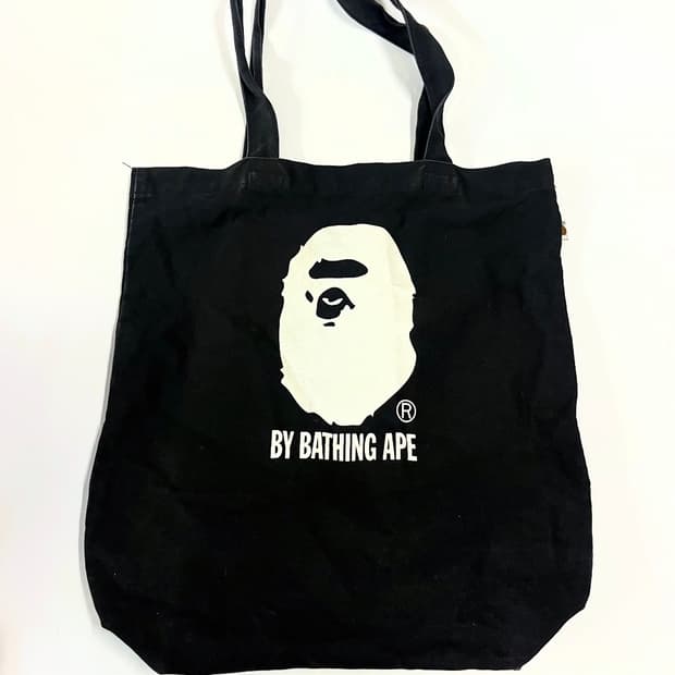 베이프 토트백