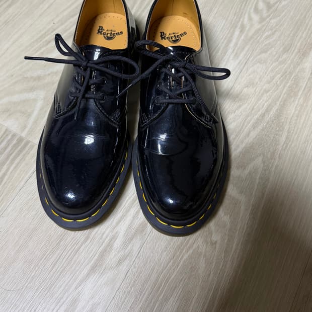 닥터마틴 1461 페이턴트250 새상품급