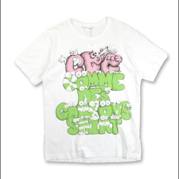 꼼데가르송 KAWS 콜라보 반팔 티셔츠 화이트 XL