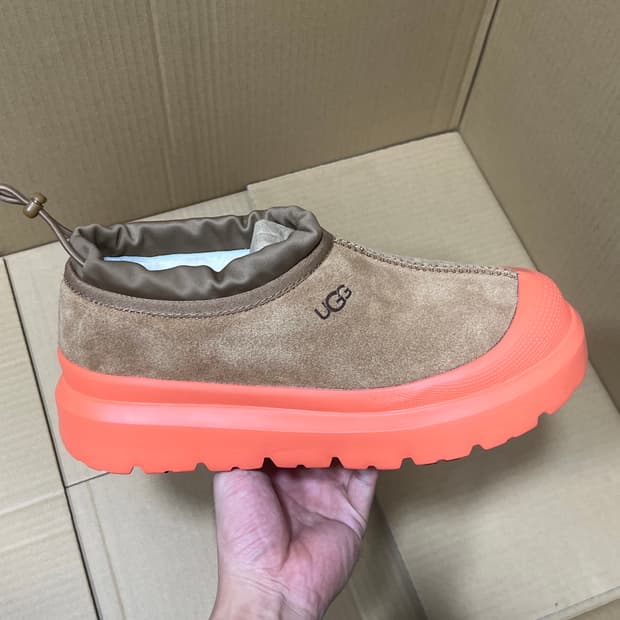 [새상품] 어그 타스만 웨더 하이브리드 