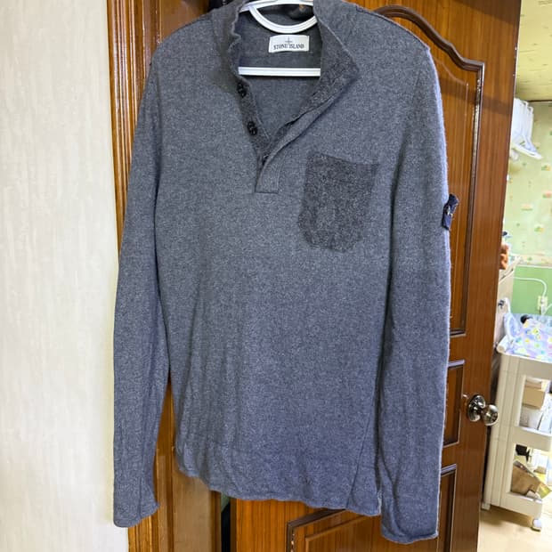 안냐세요 스톤아일랜드 반집업 니트 L 판매합니다(정품)(진짜이쁨sss급)