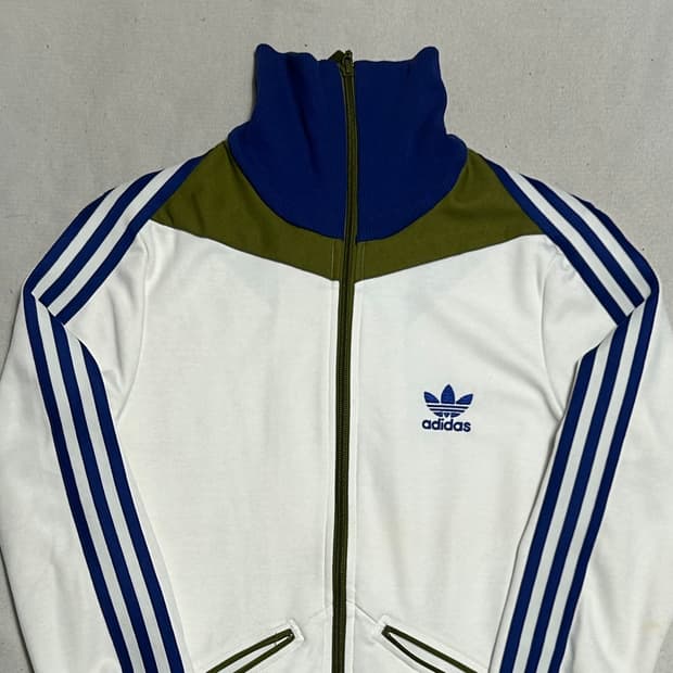 90 아디다스 여성용 화이트 블루 카키 배색 트랙탑