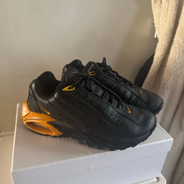 나이키 녹타 콜라보 신발 235