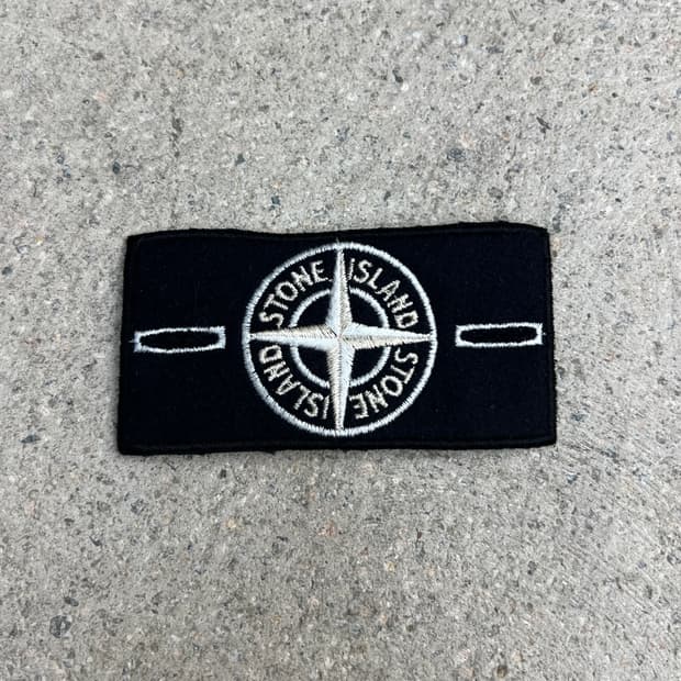 스톤아일랜드 화이트 와펜