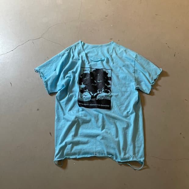 USA vintage Com munity Graphic T-Shirt