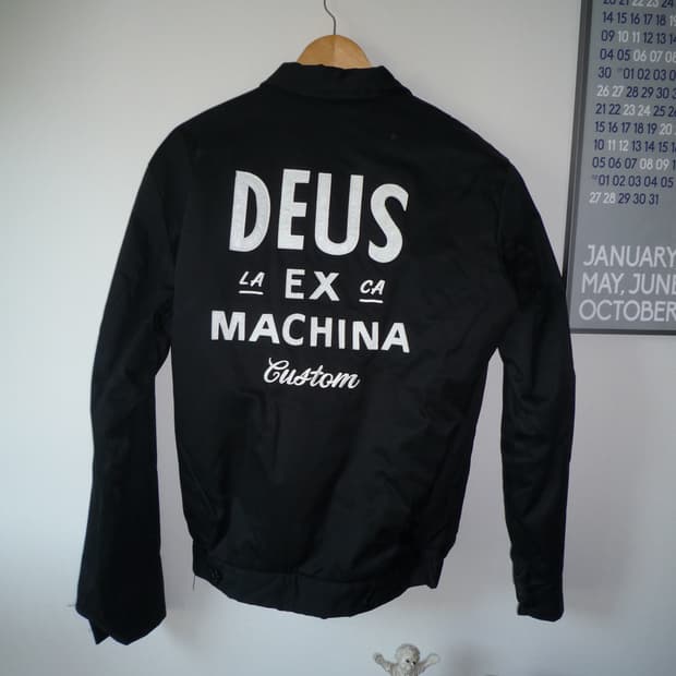 데우스 엑스 마키나 블랙 자켓 DEUS