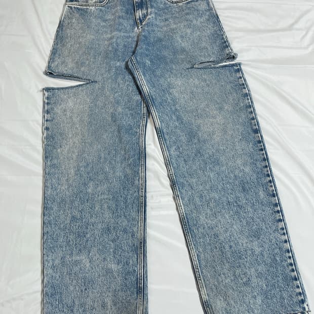 마르지엘라 컷아웃진 40