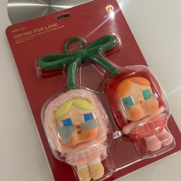 팝마트 크라이베이비 행잉 체리