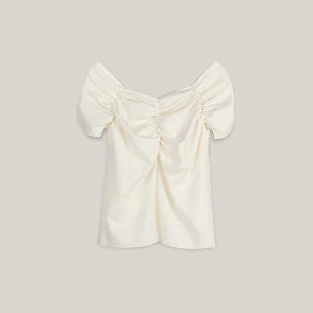 아우로 ouro shirring off shoulder top white