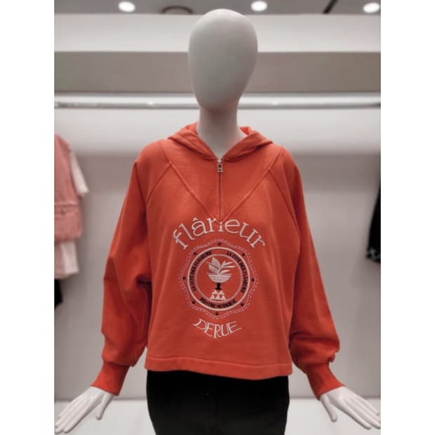 오즈세컨 하프 집업 자수 후디