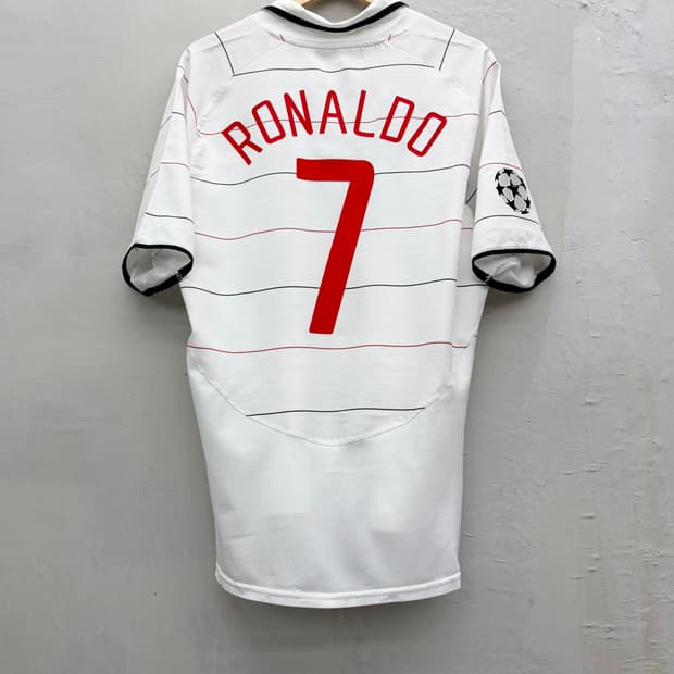 나이키 03-05 맨체스터 유나이티드 어웨이 챔스킷 호날두