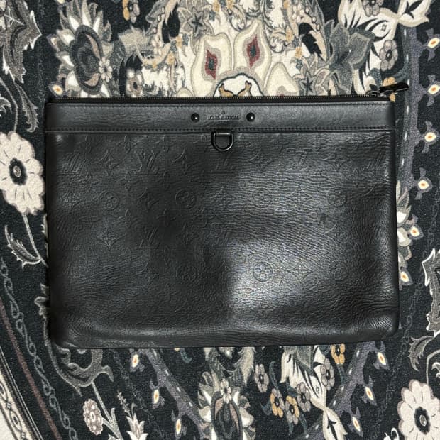 루이비통 남성 클러치 백