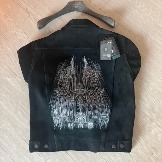 언더마이카 대성당 자수 스웨이드 자켓