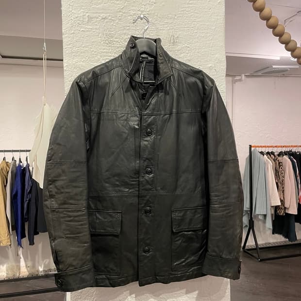 닐바렛 레더 자켓
