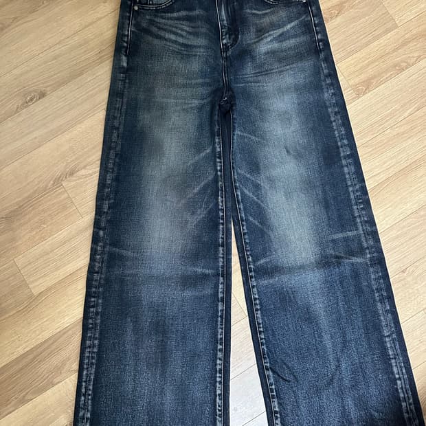 엘무드 크루져와 이드 플레어 데님 미드나잇 블루 44