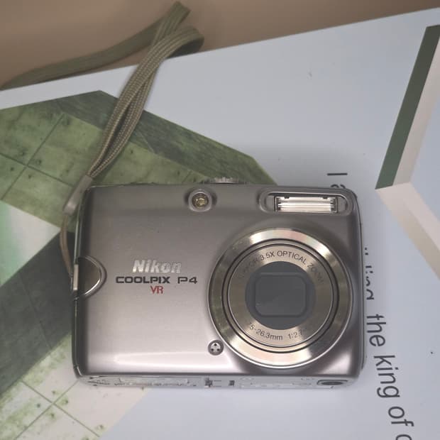 [상태최상!!] 니콘 쿨픽스P4 Nikon Coolpix P4