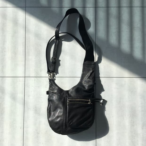 hiroko koshino leather bag