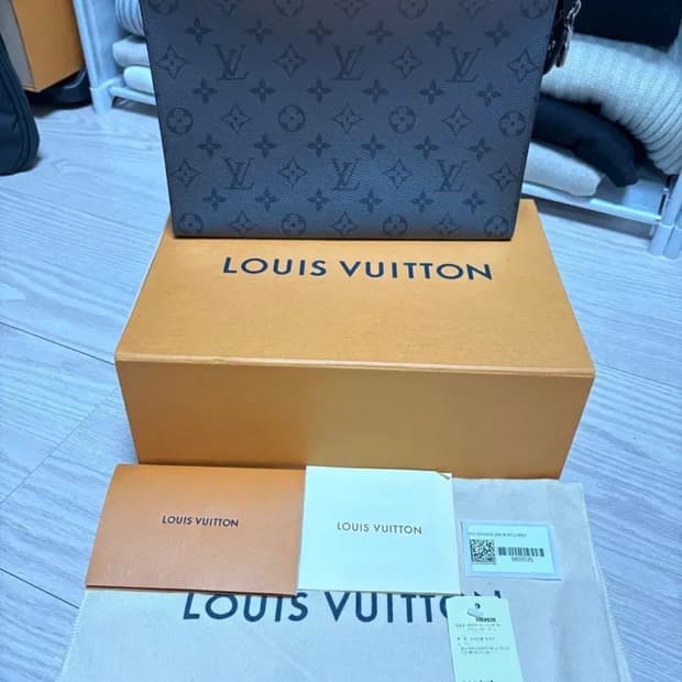 루이비통 정품 모노그램 포쉐트 보야주 클러치