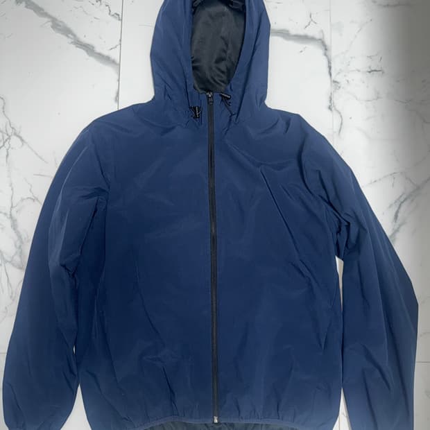 GU 바람막이 네이비 free