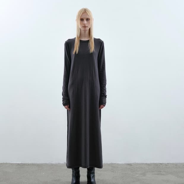 JERSEY MAXI DRESS IN CHARCOAL