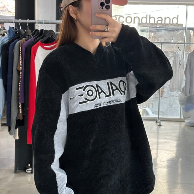 팔라스 19FW 오브시션 니트