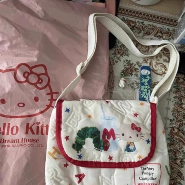 🎀 귀여움 끝판왕 키티가방 🎀 마지막 1개