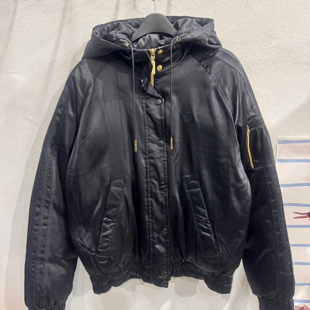 adidas original 새틴 봄버점퍼