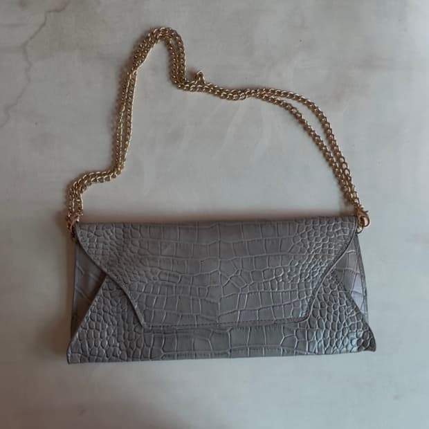 vintage leather bag