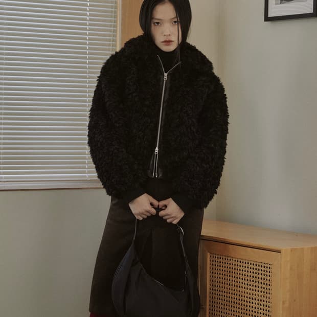 [새상품] 마이스 퍼자켓 mais