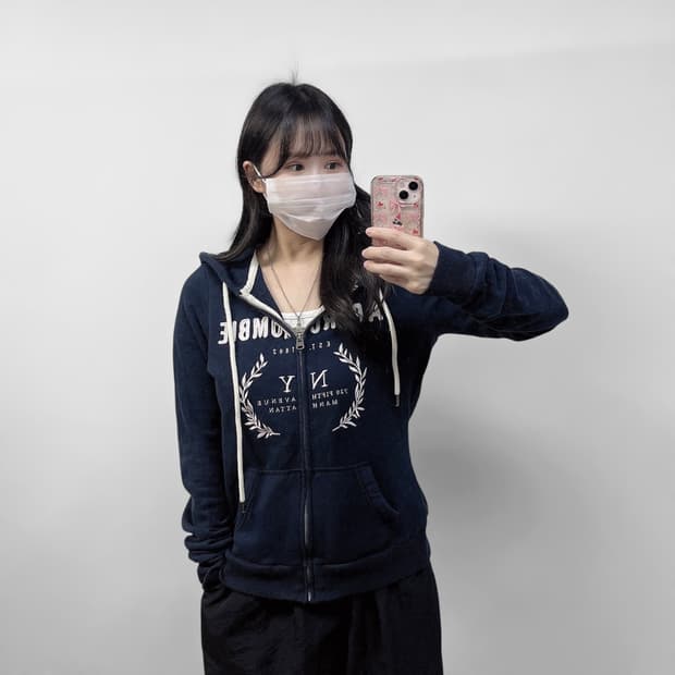 아베크롬비 핑크 로고 후드 집업 네이비