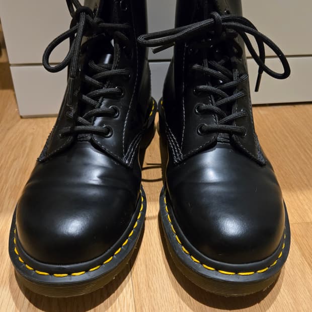 닥터마틴1460 uk8 us9 270