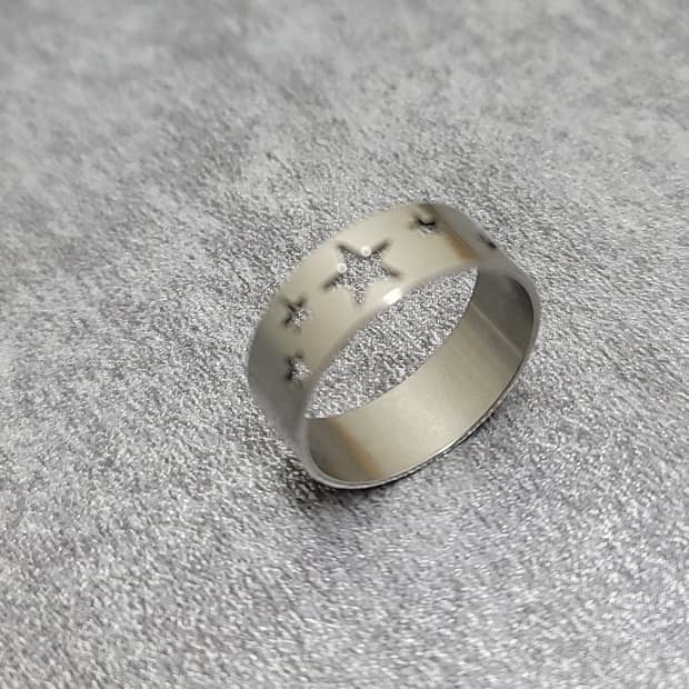 star ring