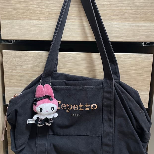 레페토 숄더백