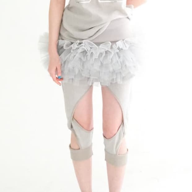 구해요) 샵페어리 크로스업 레깅스 