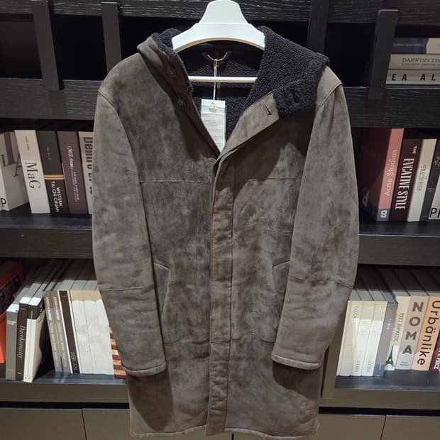 로로피아나 램스킨 시어링 레더 무스탕 자켓 M 백화점판