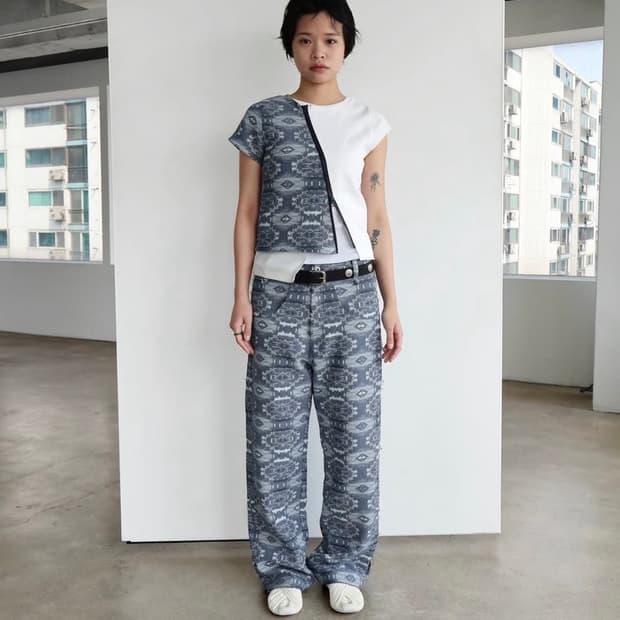 공테잎 Jacquard Pants 