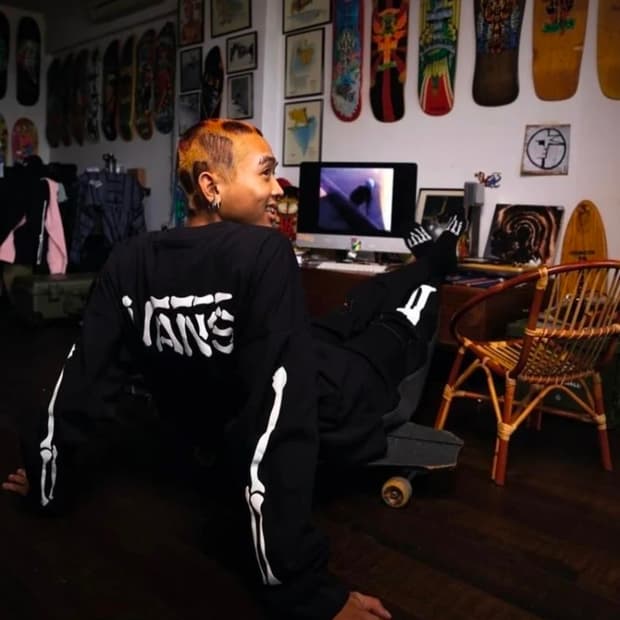 반스 x 마크 사보타지 sbtg 롱슬리브