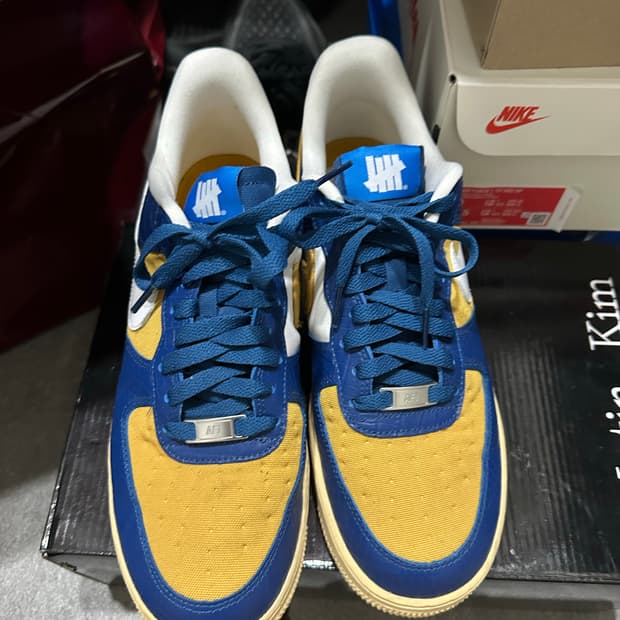Nike x Undefeated Air Force 1 Low SP 5 O