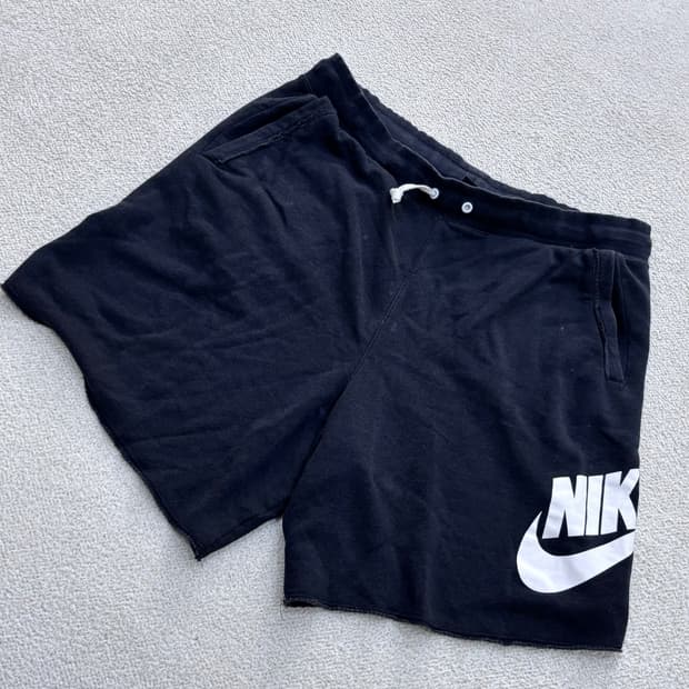 L 나이키 프렌치 테리 반바지 0414E